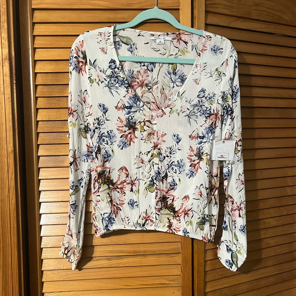NWT O'Neill Multicolor Floral Blouse